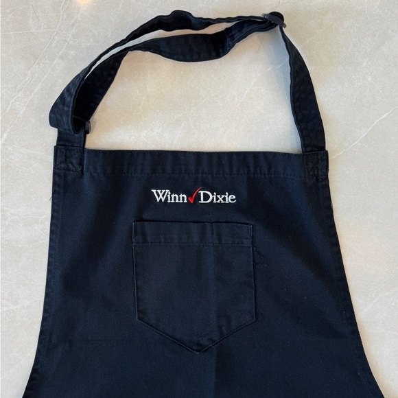Winn-Dixie Black Apron - Picture 2 of 3
